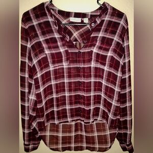 New York & Company Burgundy Plaid Button-Down Shirt Size S
